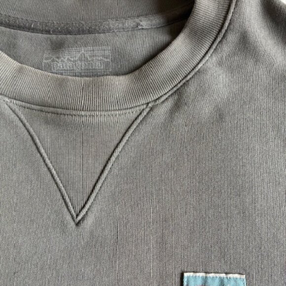 Patagonia Sweatshirt Womens Small Green Gray Crew Pullover 100% Organic Cotton - Picture 2 of 3